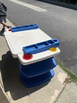 Kids Table