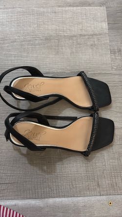 Jewel Badgley Mischka Black Embellished Sandals
