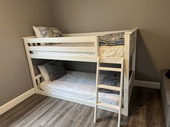 Twin Bunk Bed