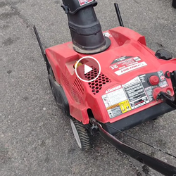 Troy-Bilt Squall 2100 snow blower