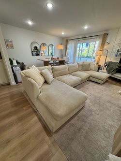 Valyou Feathers Modular U-Sectional (140”) - Cream