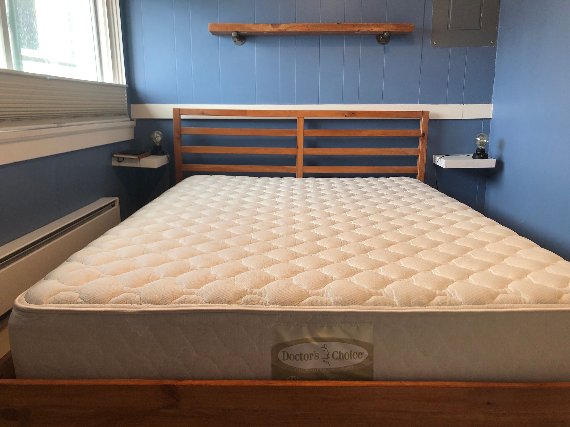 Queen Doctor’s Choice mattress (firm) for Sale in Seattle, WA OfferUp