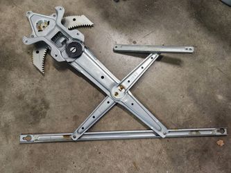 95-98 Honda odyssey LF window regulator