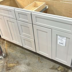60" DRAG ASHEN Bathroom Vanity $449