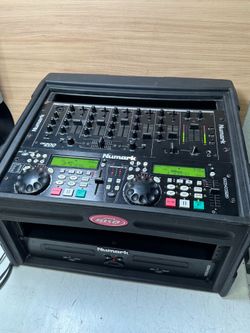 Numark CDN-88 cd player and CM200 mixer