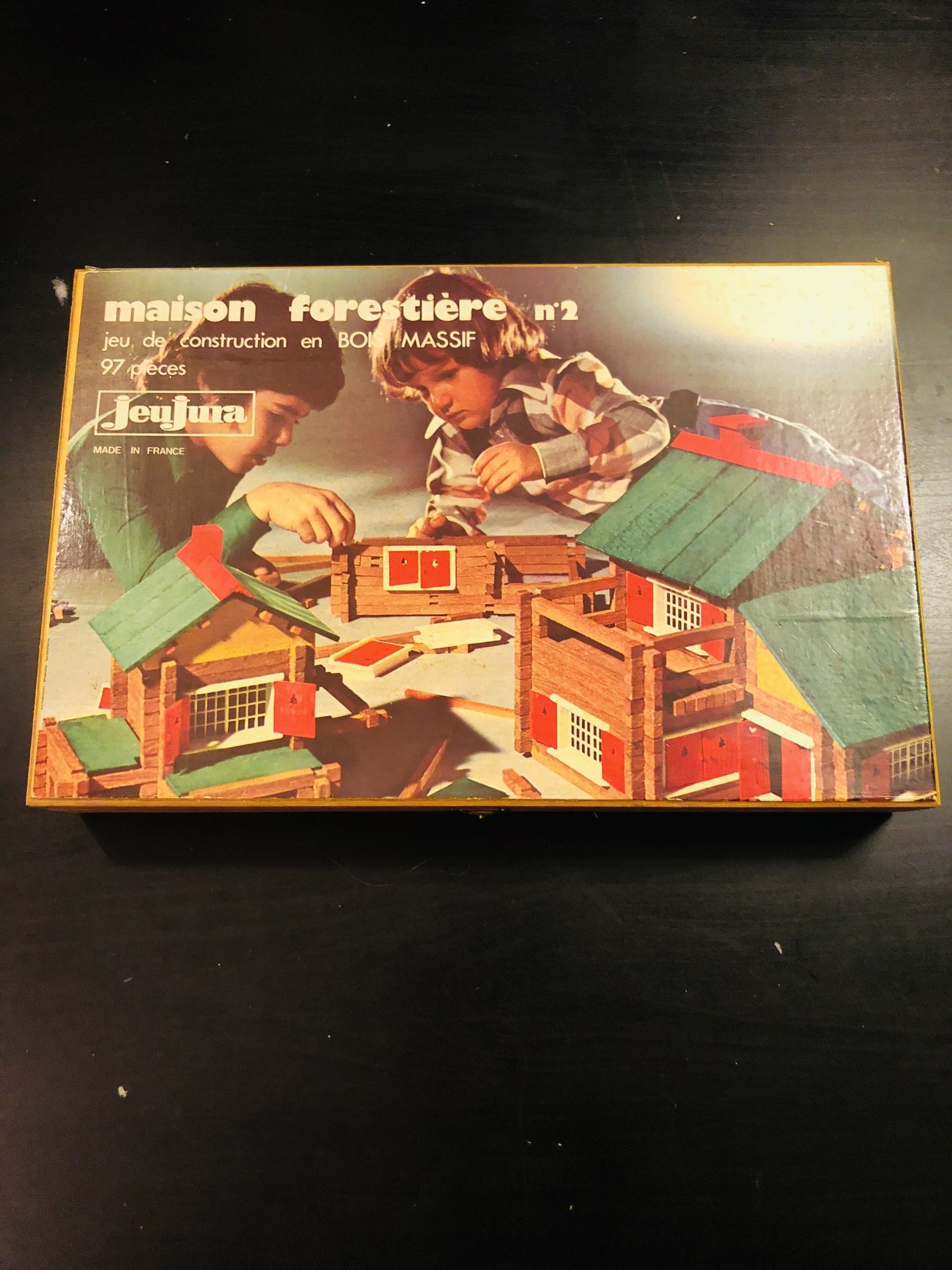 forest house n°2 game, Construction in BOMASSIF 97 pieces Jen Jura MADE IN FRANCE