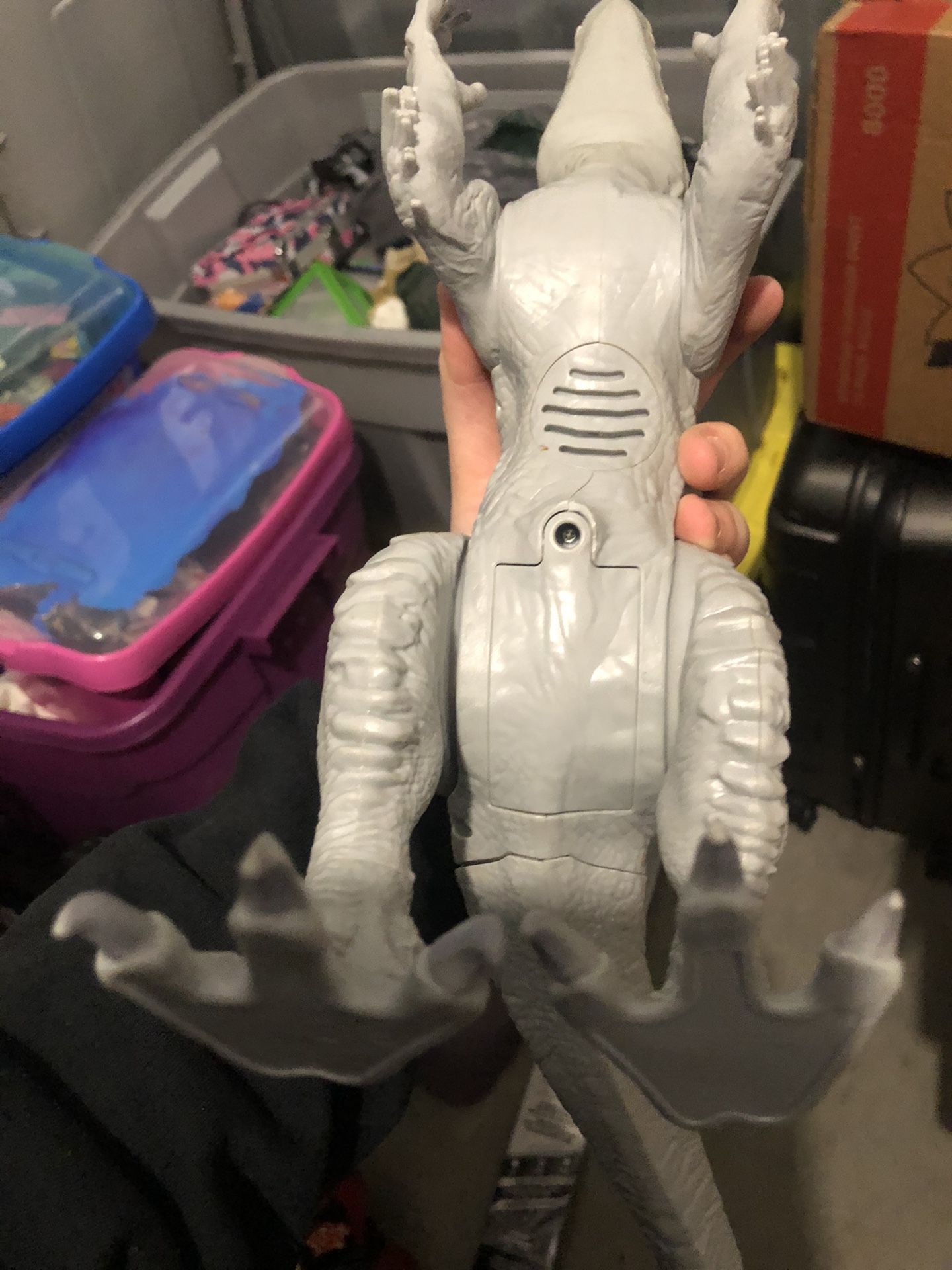 INDOMINUS REX DINOSAUR JURASSIC WORLD HASBRO ROBOT TOY