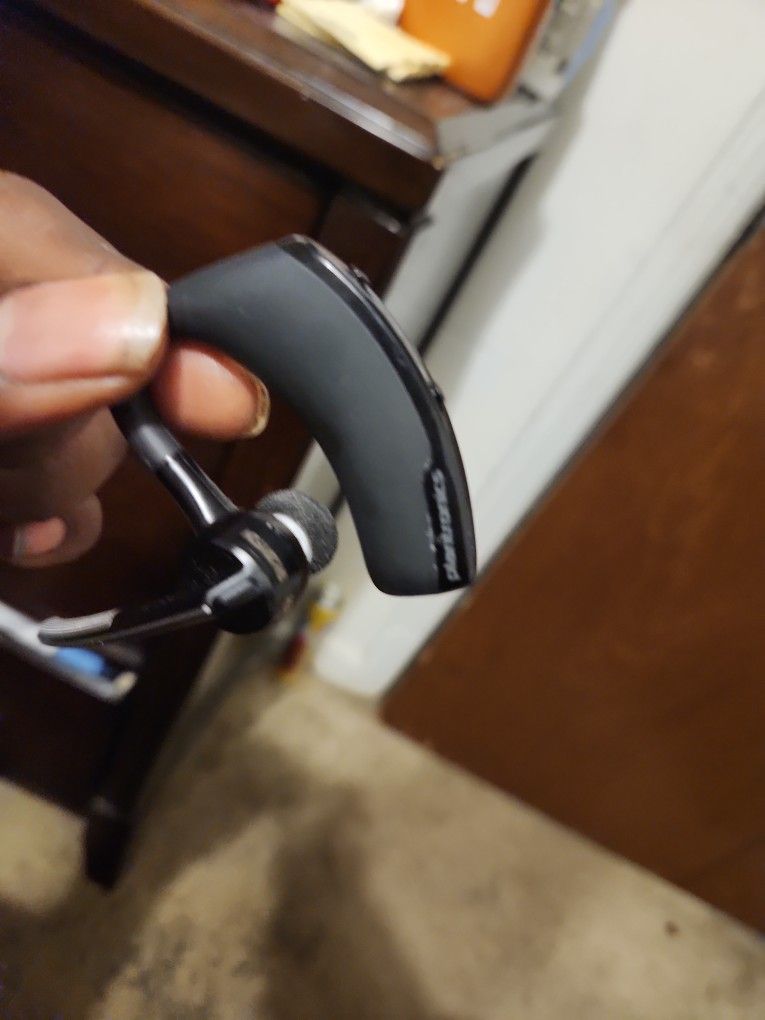 Plantronics