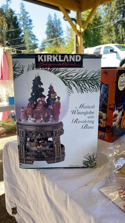Musical Waterglobe with Revolving Base $20