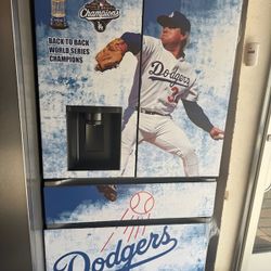 New In The Box LG 29 Cu Ft Standart-Depth  MAX 4 Door French Door Refrigerator In PrintProof Noble steel With Full Convert  Drawer