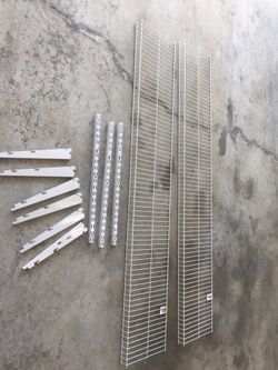 6’ Shelves Rubbermaid