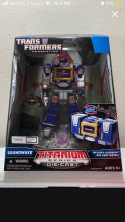 Transformers titanium Soundwave