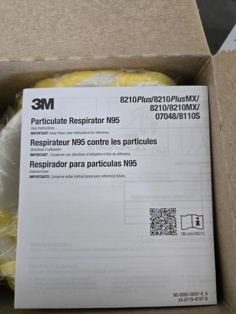 2- Box Of 20 3M 8210 N95 Disposable Protective Particulate Respirator Dust Mask