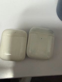 Airs pods bundle  80 for both