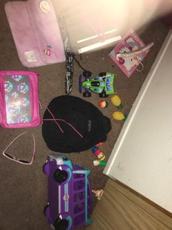 Take all for 14$ purse lights up to your phone and has different the purse is pro ject Mc square .. bag can hold a tablet everything here works