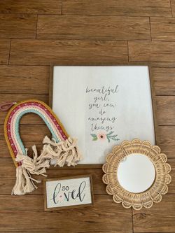Little girls room wall decor