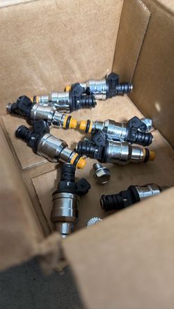 Brand new EV1 fuel injectors, never used 42lb