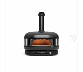 Gozney Dome (Gen 2) Dual Fuel Natural Gas Outdoor Pizza Oven in Off-Black