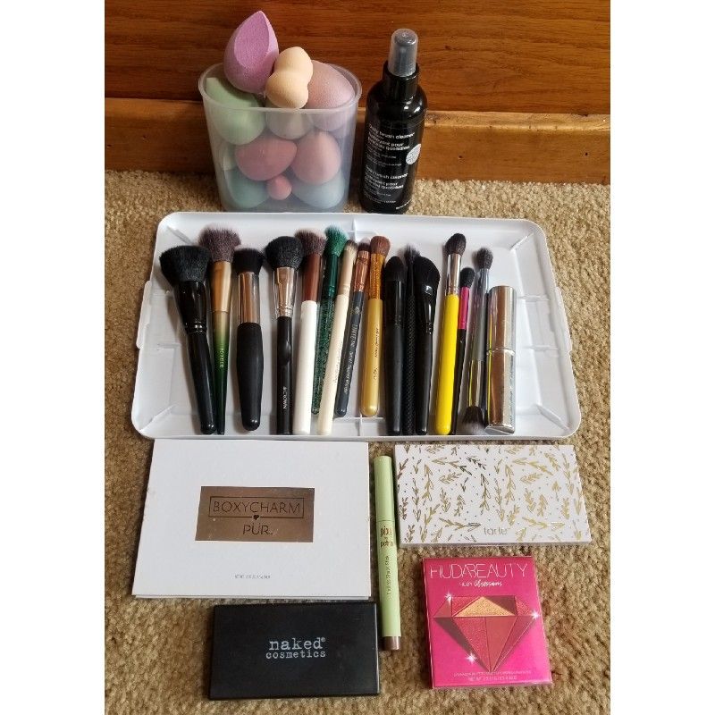 Large Makeup Bundle