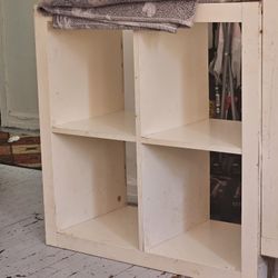 White Shelves