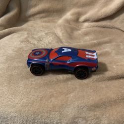 Hot Wheels Character Cars - Flip Fighters - Captain America