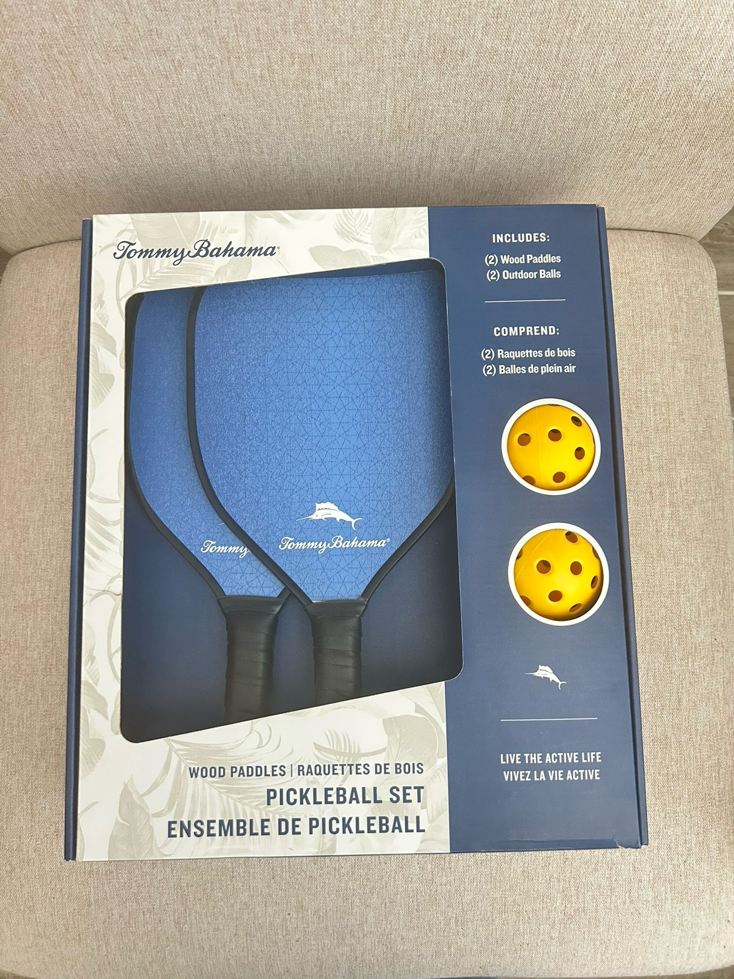 Tommy Bahamas Pickle Ball Set, Brand New.