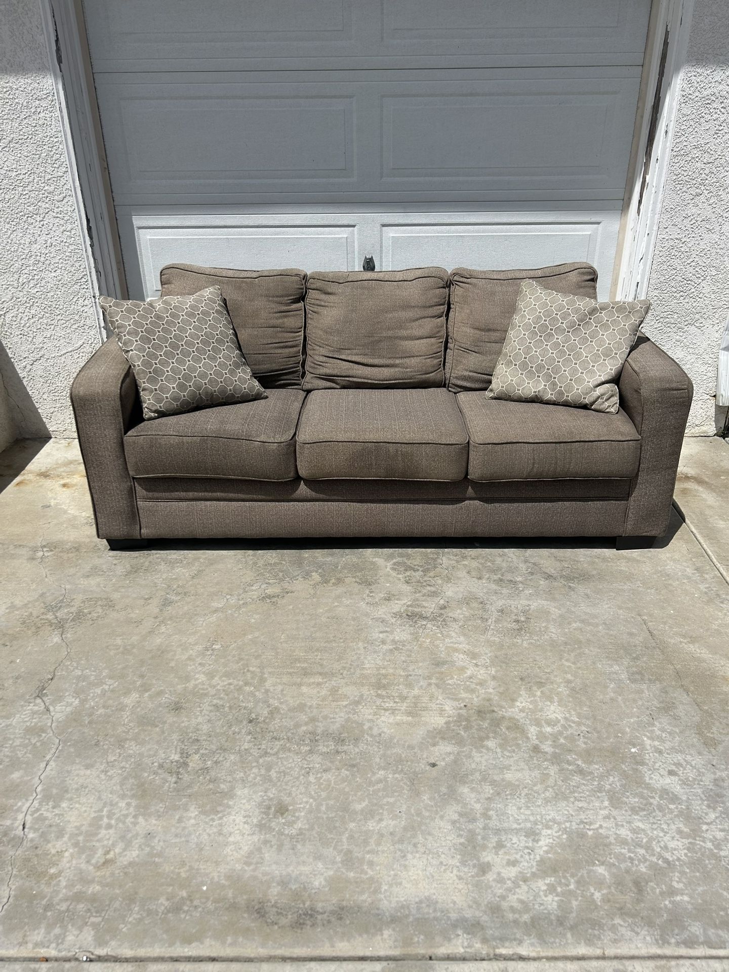 FREE DELIVERY - 3 Seater Sofa/Couch