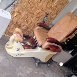Angel pedicure chair