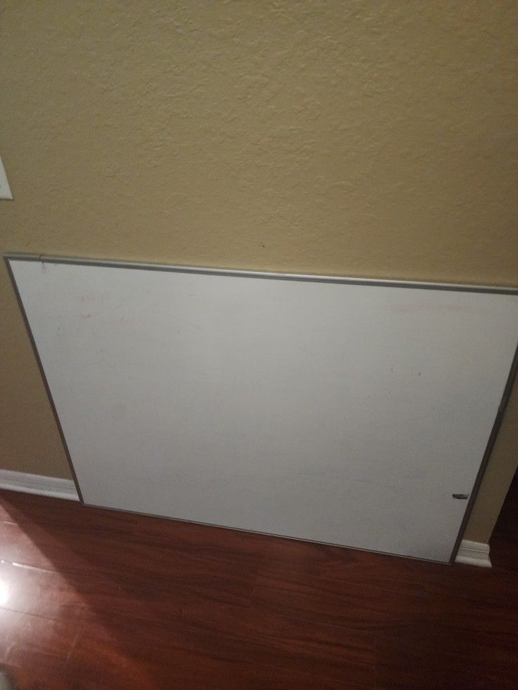 Whites Boards And Pin Poard