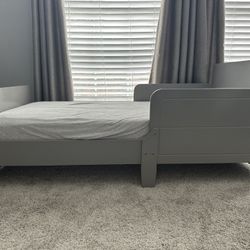 Toddler Bed With Mattress