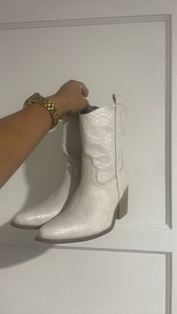 White Snake Embossed Western Cowboy Boots