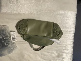 Bella Russo Quilted 8.7" Crossbody Bag Sage Green NEW With Tags GR40