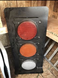 Large street light works perfectly