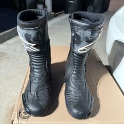 Alpine Star Motorcycle Boots