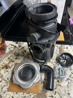 NEW 1/2 HP MOEN GARBAGE DISPOSAL