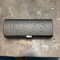 BOSS GLASSES 