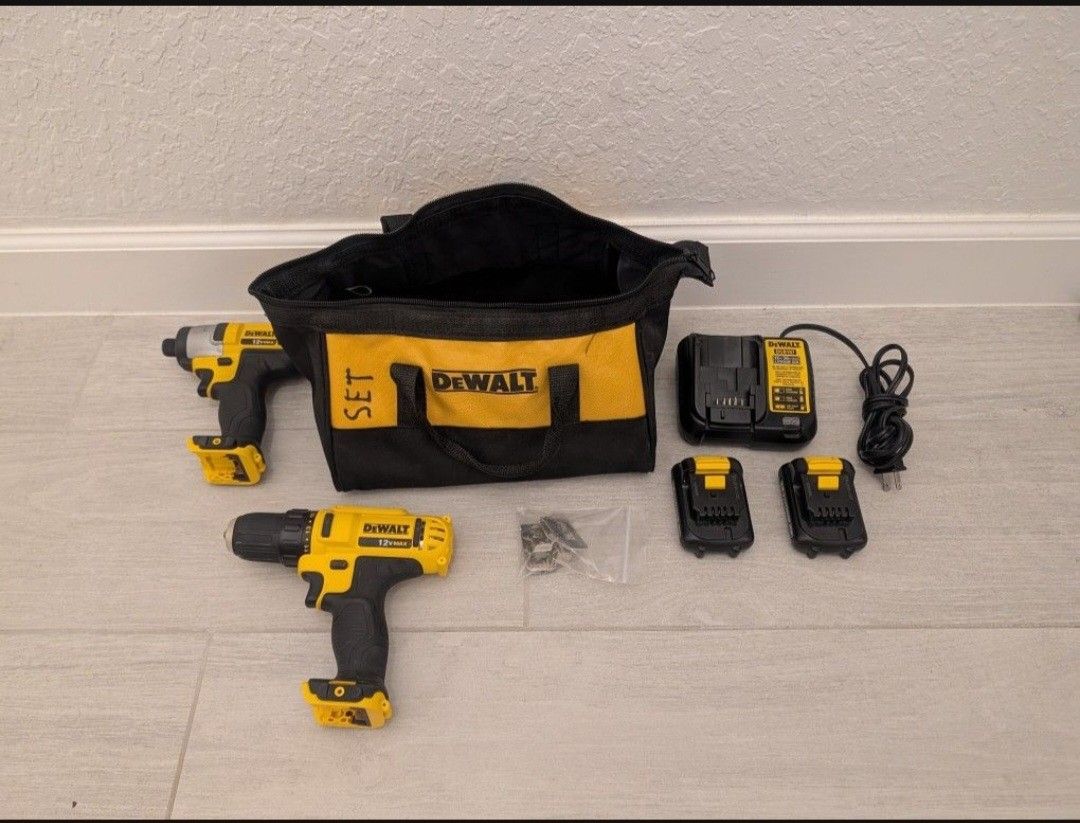 Dewalt Drill Set