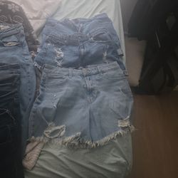 JEANS  & SHORTS HOLLISTER And AEROPOSTOLE