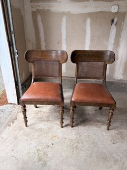 Free Chairs