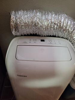 Toshiba room air conditioner large one works perfect $150 retail price $269