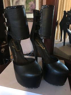 Brand new beautiful high heels