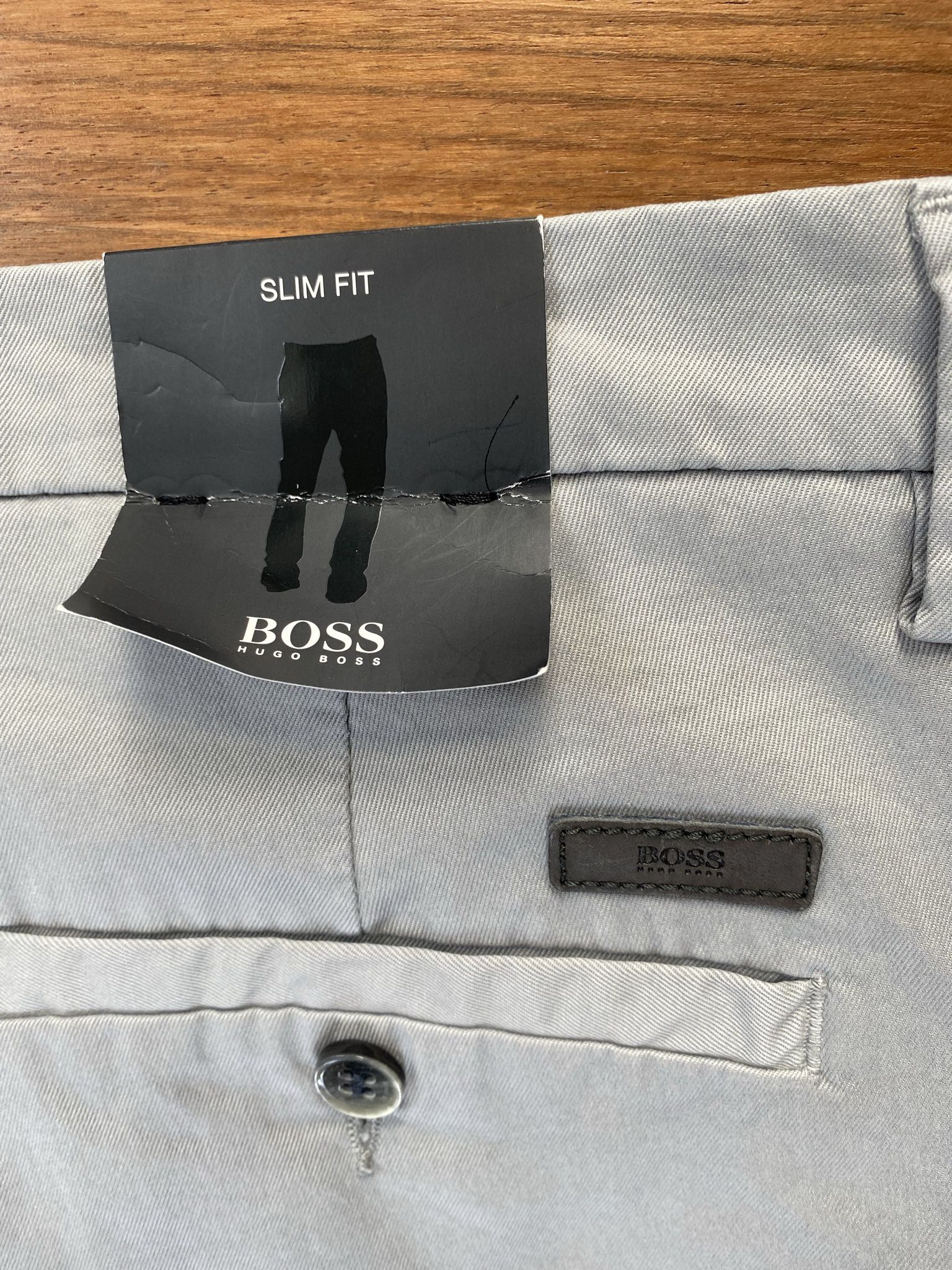 Hugo Boss Men's Size 38R Dress Pants for Sale in Bonney Lake, WA -