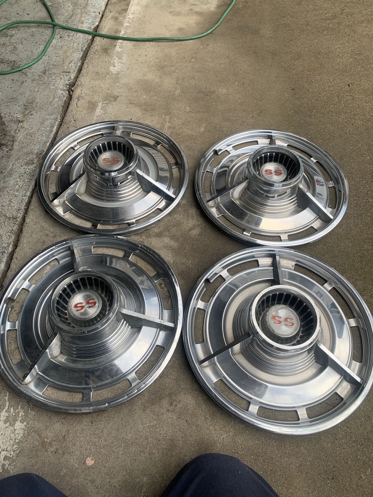 63 SS Chevy Impala Hub Caps for Sale in Lindsay, CA OfferUp