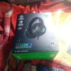 Razer Kraken V3  Wired USB Gaming Headset(PlayStation,Pc,Mac) Compatibly 