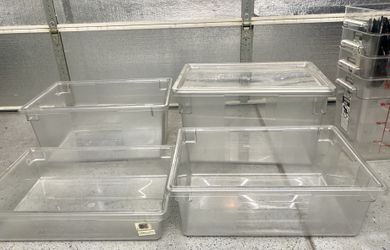 Rubbermaid Clear Food Storage