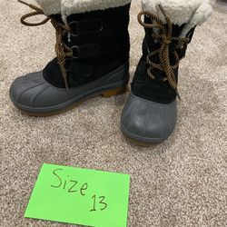 Little Boys Snow Boots $10