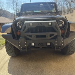 MAKE MODEL	YEAR RANGE	SPECIFIC DETAILS JEEP	WRANGLER	2007 - 2017	Front 11.89 Inch Rotor Diameter | | 5 Stud JEEP	WRANGL