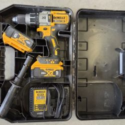 Dewalt 20V XR Hammer Drill