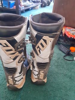 Used Fox Boots