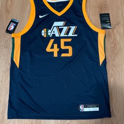Donovan mitchell youth jersey “L”